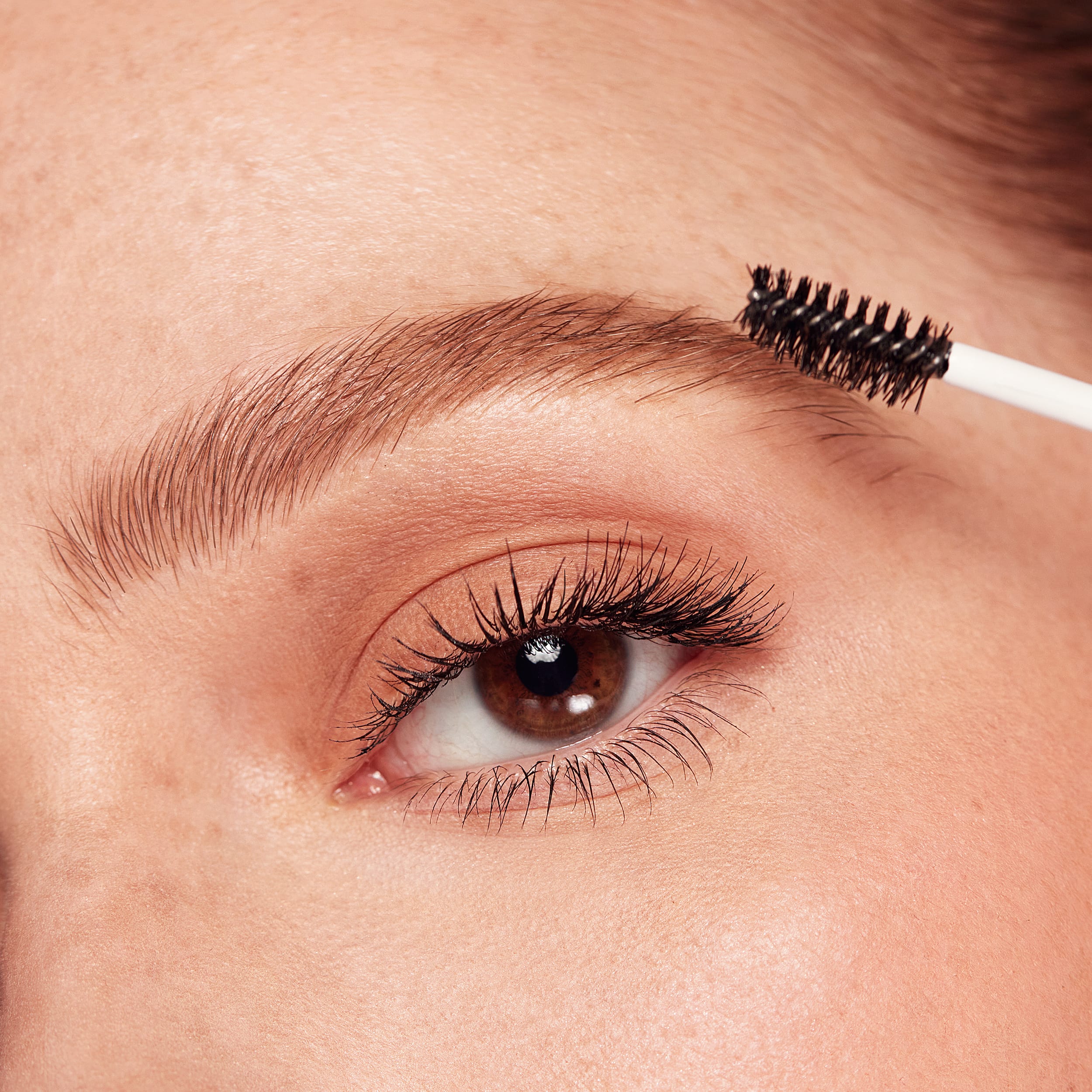 Alternative view of Kybrow Gel