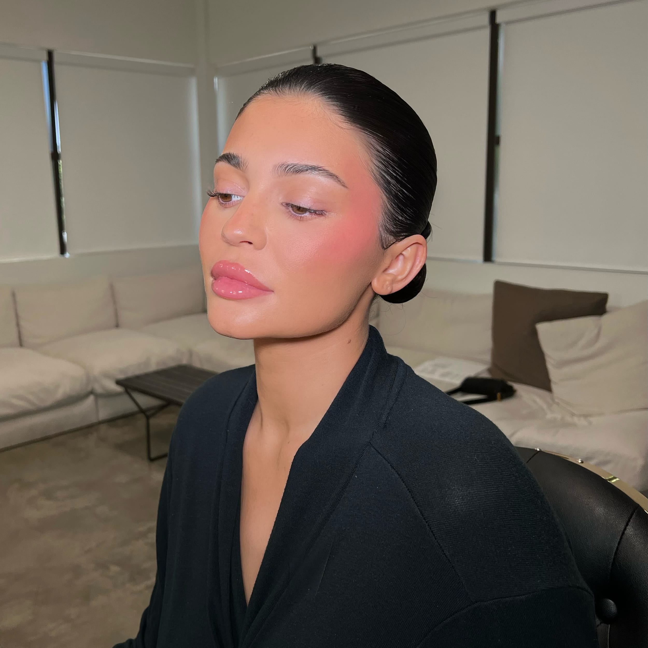 Lip & Cheek Glow Balm - Image 18